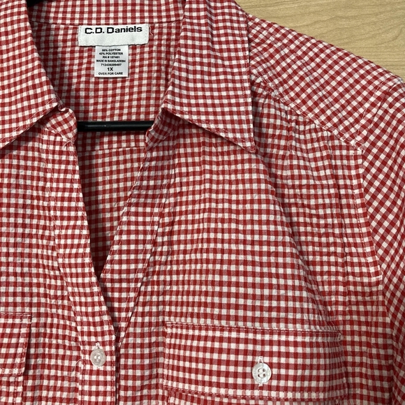 CD Daniels | Button Down | Womens | Red | Gingham | Short Sleeve - Picture 2 of 4